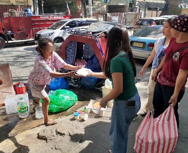 Feeding Program 4